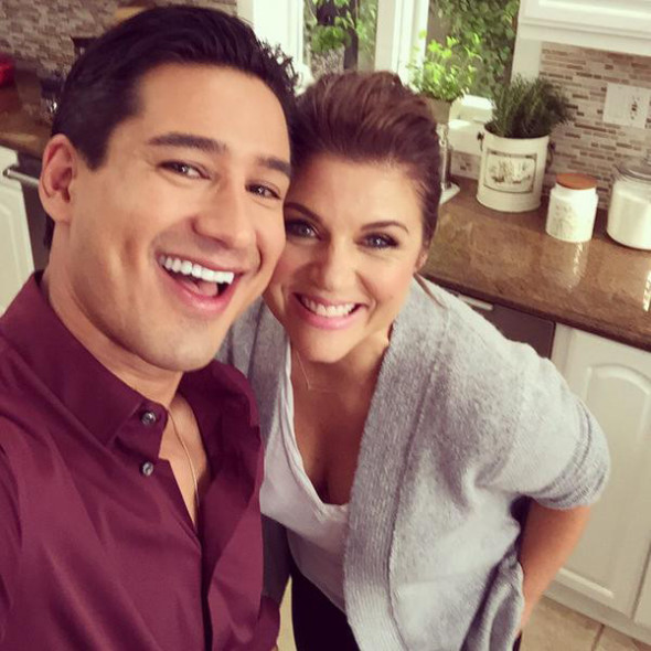 Trending News News Tiffani Thiessen Pregnancy News 'White Collar(02)