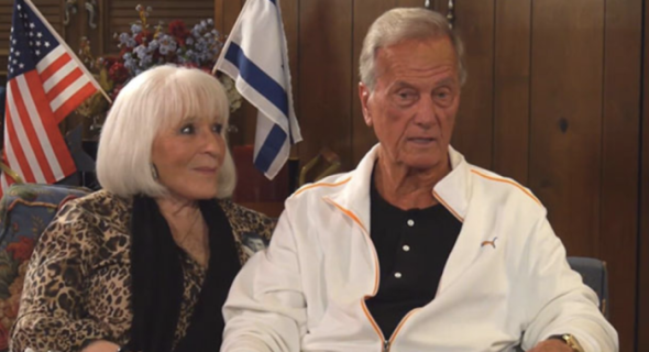 Shirley and Pat Boone during a 2016 interview. 