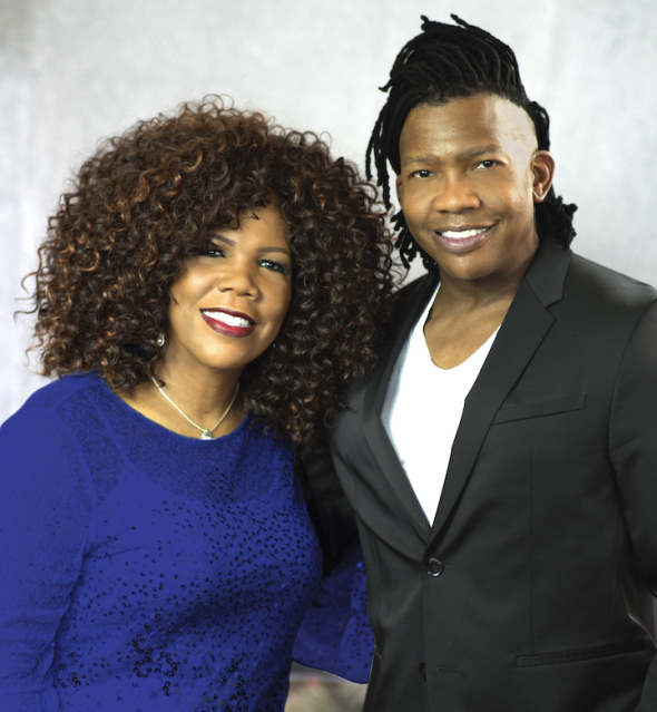Newsboys Frontman Michael Tait Reunite with Sibling Lynda Randle, Dover Award Winner, for 'Together for Christmas' Tour