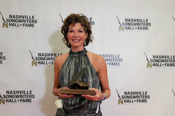 Amy Grant inducted into The Nashville Songwriters Hall of Fame