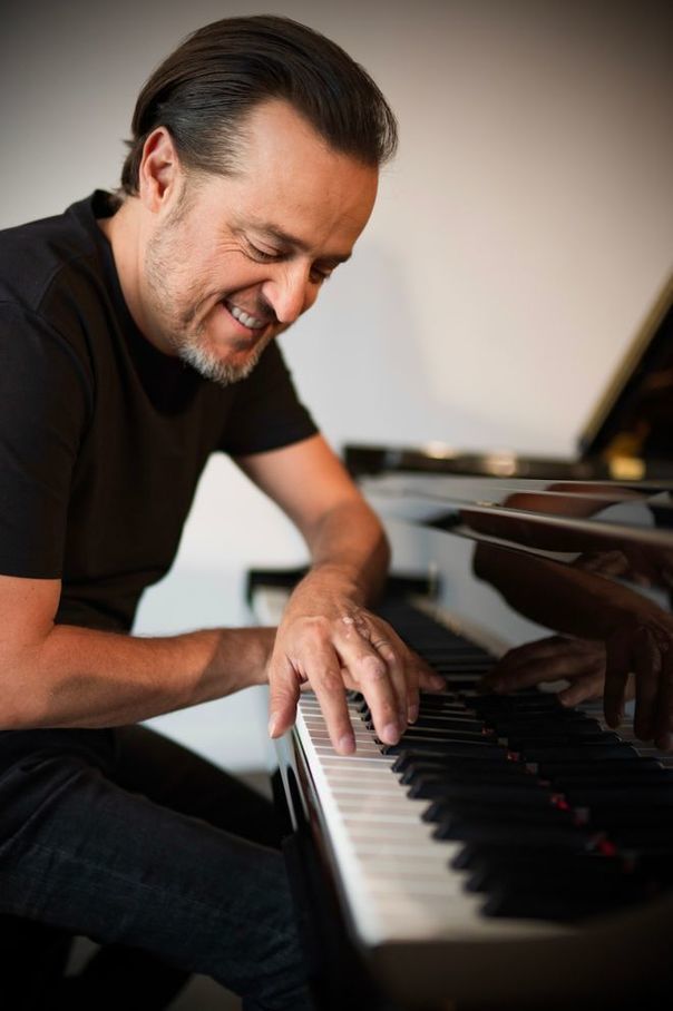 Music Videos News | dove award paul cardall new moon rising december piano - Vimarsana News