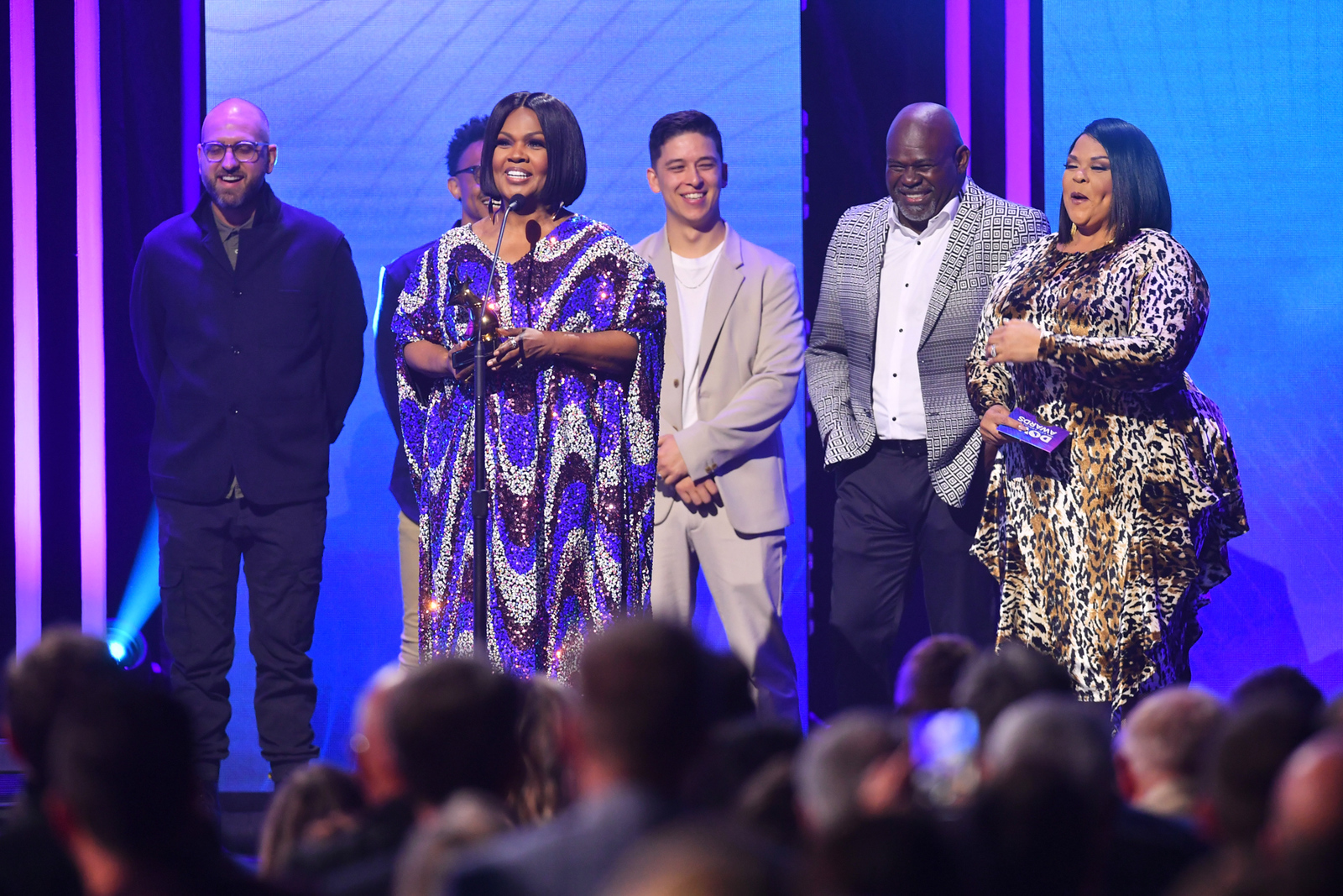 Events News | CeCe Winans wins Artist of the Year at Dove Awards - Vimarsana News