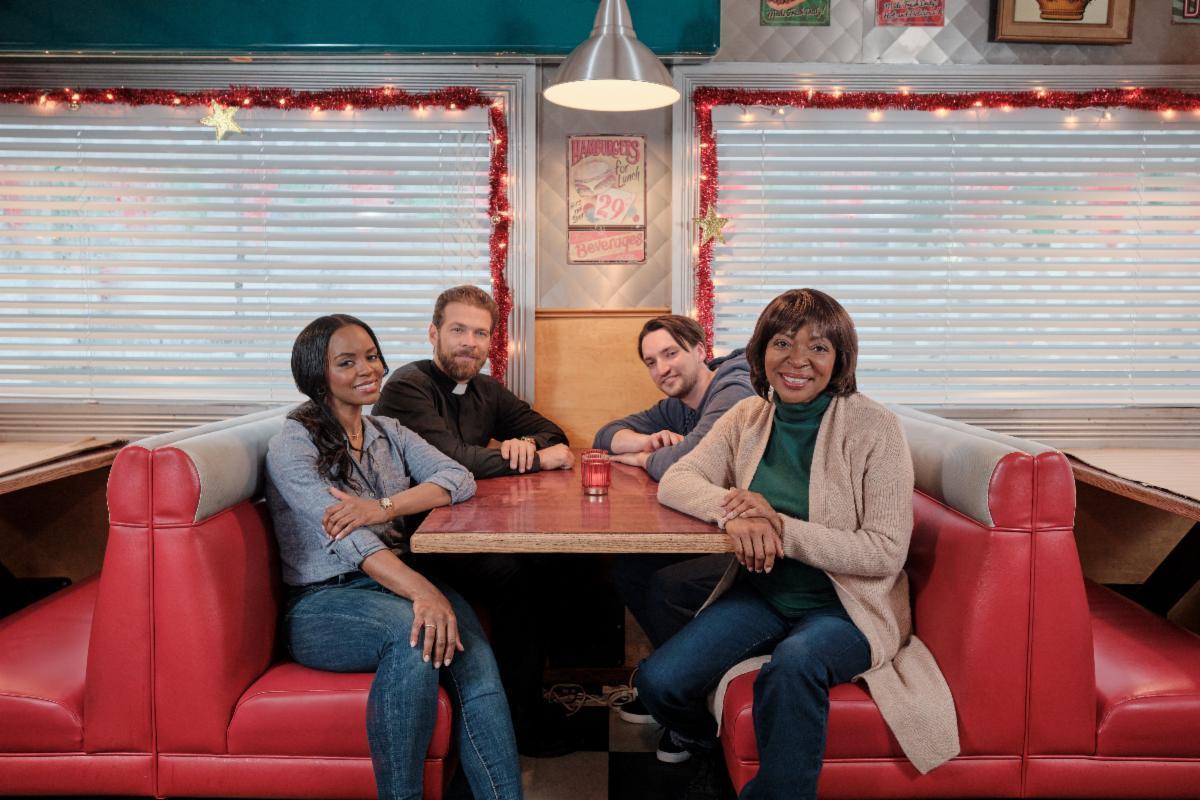Movies News | Tune in tonight for Hallmark movies & mystery countdown to Christ - Vimarsana News